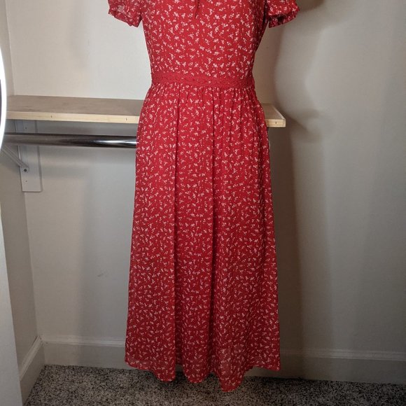 H&M Red and White Floral Print Dress with Ribbon Neck Tie - Picture 3 of 6